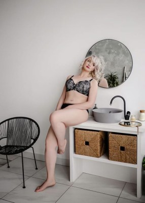 Проститутка Анюта